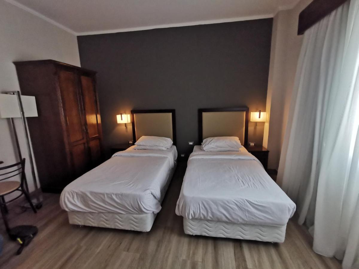 Green Plaza Inn "'Business &Families Only"' Αλεξάνδρεια Εξωτερικό φωτογραφία