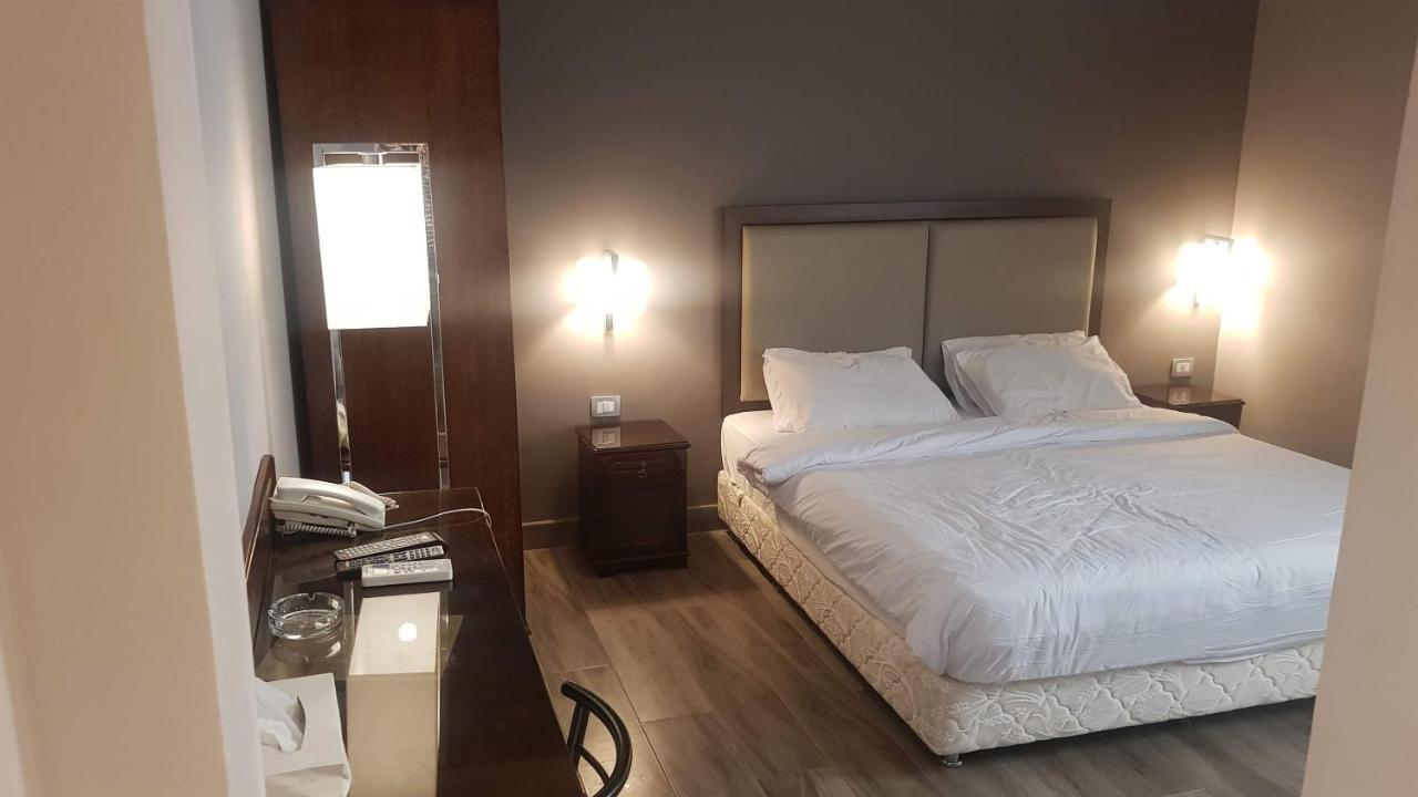 Green Plaza Inn "'Business &Families Only"' Αλεξάνδρεια Εξωτερικό φωτογραφία